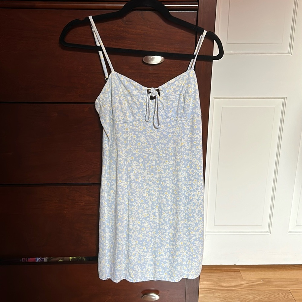 Blue mini dress with yellow flowers - Aeropostale